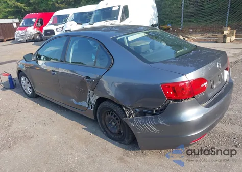 2013 Volkswagen Jetta 2.0L S z USA, uszkodzony, nr VIN 3VW2K7AJ5DM317078